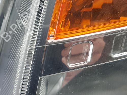 Right headlight FORD FUSION (JU_) 1.4 | BP30184624C29 