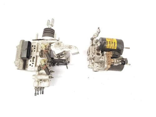 Used ABS pump ABS pump TOYOTA AURIS (_E15_) 1.8 Hybrid (ZWE150_, ZWE150R) (136 hp) 39979010 39979010