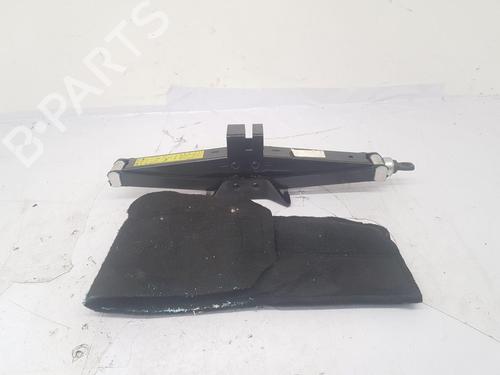 Jack Kit Jack Kit HYUNDAI TUCSON (TL, TLE) [2015-2023] 35933934 35933934