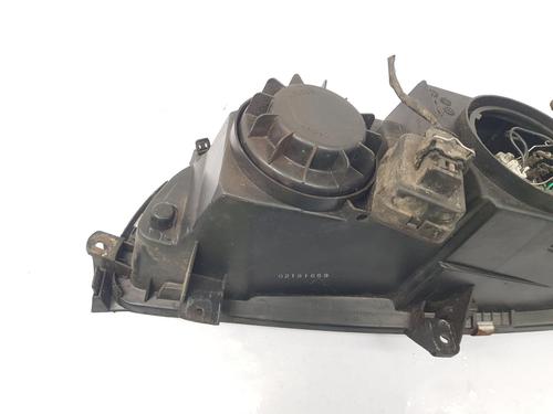 Right headlight VOLVO V70 II (285) D5 | BP24622893C29