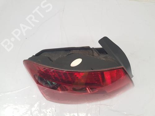 Used Left taillight Left taillight PEUGEOT 407 (6D_) 2.0 HDi 135 (6DRHRH, 6DRHRE, 6DRHRG, 6DRHRJ) (136 hp) 34331904 34331904