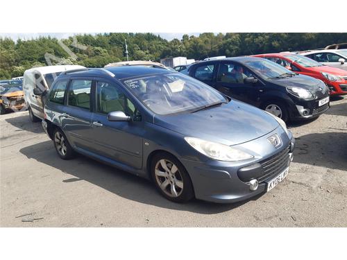 Rear parcel shelf PEUGEOT 307 SW (3H) 2.0 HDi 135 | BP22662449C85 