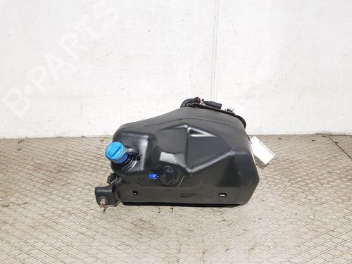 Used AdBlue tank LAND ROVER RANGE ROVER VELAR (L560) 2.0 D240 SD4 4x4 (241 hp) 30839957