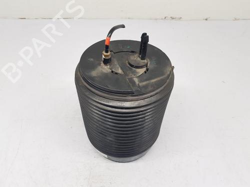 Used Left rear shock absorber VOLVO XC60 II (246) T8 Hybrid AWD (456 hp) 29870957