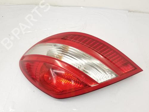Used Right taillight Right taillight MERCEDES-BENZ SLK (R171) 200 Kompressor (171.442) (163 hp) 39242183 39242183