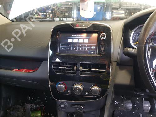Right front window switch RENAULT CLIO IV (BH_) 0.9 TCe 90 (BHNF, BHMA, BHMH, BHJK, BHJR) | BP34639279I26  - Image 8