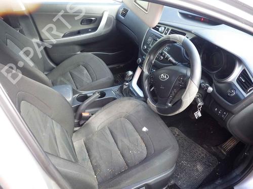 Headrest KIA CEE'D Sportswagon (JD) 1.4 CRDi 90 | BP23213202I31 