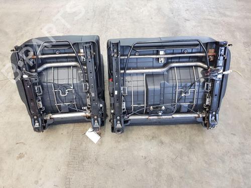 Rear seat MITSUBISHI OUTLANDER III (GG_W, GF_W, ZJ, ZL, ZK) 2.2 Di-D 4WD (GF6W) | BP28571984C17 