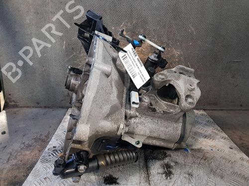 Gearbox PEUGEOT 2008 I (CU_) 1.2 PureTech 82 | BP30137811M3