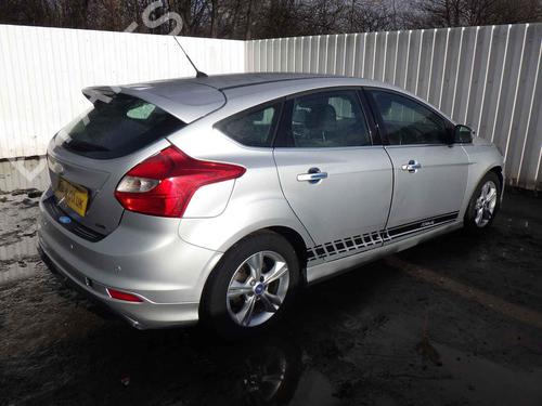 Armrest / Center console FORD FOCUS III 1.6 TDCi | BP30554601I20  - Image 18