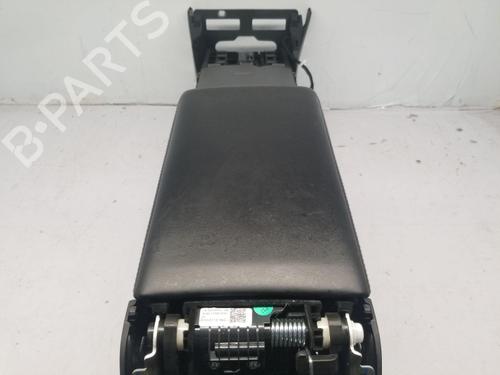 Armrest / Center console TESLA MODEL Y (5YJY) Long Range All-wheel Drive | BP40606477I20 - Image 6