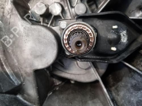 Gearbox CITROËN C4 Picasso I MPV (UD_) 1.6 HDi | BP32158352M3