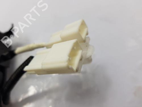 Seat buckle TOYOTA COROLLA Estate (_E21_) 1.8 Hybrid (ZWE211W) | BP29957231I32