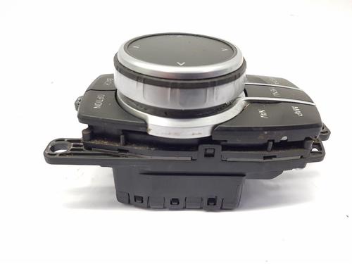 Switch BMW X4 (G02, F98) xDrive M40 i | BP31819996I30