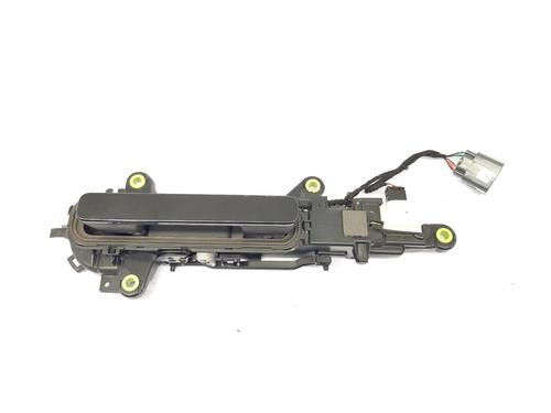 Used Front left exterior door handle LAND ROVER RANGE ROVER EVOQUE (L551) 2.0 D180 MHEV 4x4 (180 hp) 27487447