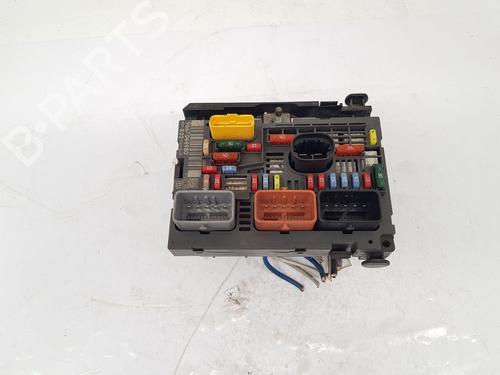 Used Fuse box Fuse box PEUGEOT 407 (6D_) 1.6 HDi 110 (6D9HZC, 6D9HYC) (109 hp) 34226392 34226392