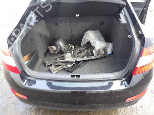 Left front steering knuckle SKODA OCTAVIA III (5E3, NL3, NR3)  | BP23212573M25 