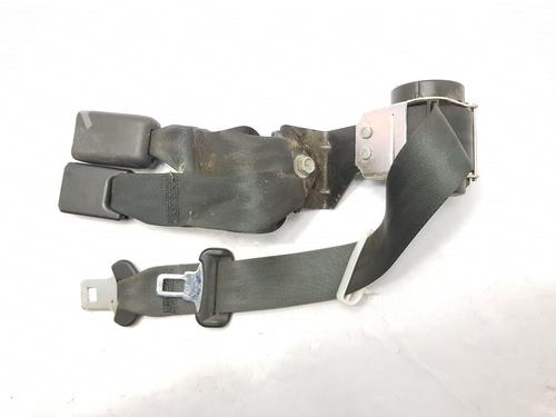 Used Rear center seatbelt ISUZU D-MAX II (TFR, TFS) 2.5 CRDi 4x4 (TFS86J) (163 hp) 29229525