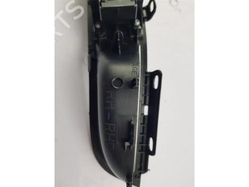Right front window switch FORD FOCUS III 1.6 Flexifuel | BP22658798I26  - Image 5