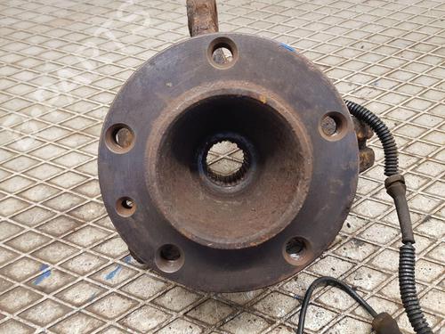 Right front steering knuckle VAUXHALL MOVANO Mk I (A) Van (X70) 2.5 CDTI (FD) | BP30520477M26