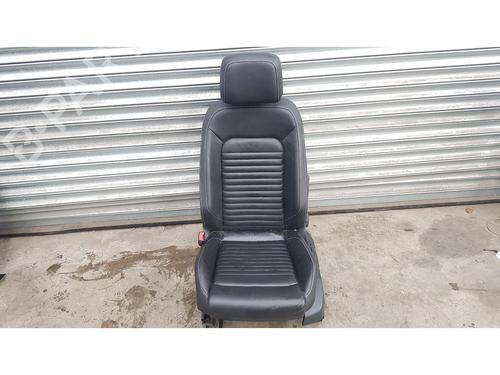 Used Left front seat Left front seat 36861006 36861006
