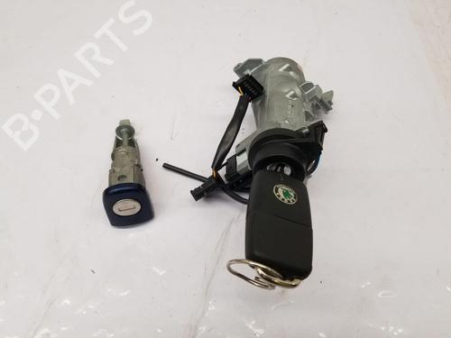 Used Ignition barrel Ignition barrel SKODA OCTAVIA II (1Z3) 1.9 TDI (105 hp) 39988318 39988318