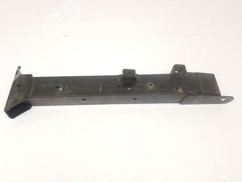 Used Front bumper reinforcement AUDI R8 (422, 423) 4.2 FSI quattro (420 hp) 22675021