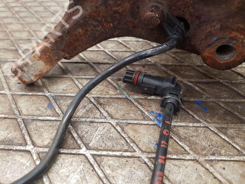 Right front steering knuckle MERCEDES-BENZ C-CLASS Coupe (CL203) C 180 Kompressor (203.746) | BP29492551M26 