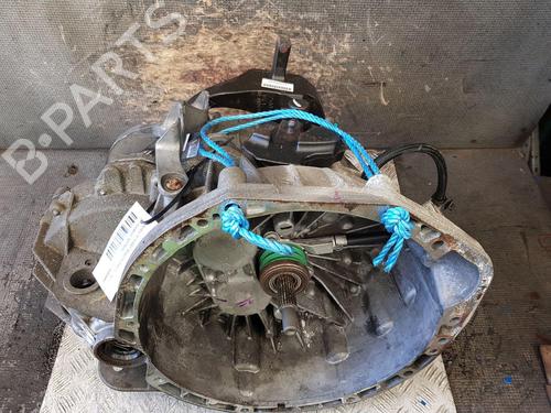 Used Gearbox RENAULT MASTER III Van (FV) [2010-2025]  27664659