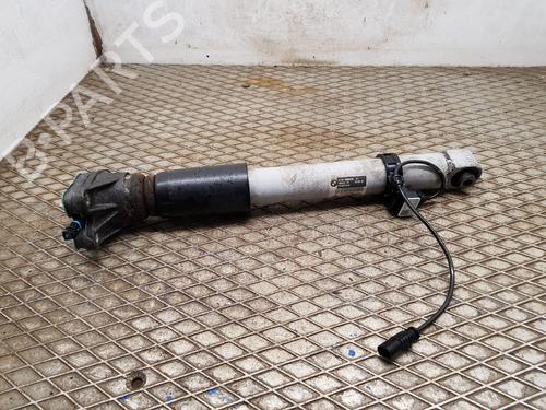 Used Right rear shock absorber BMW 4 Coupe (F32, F82) M4 Competition (450 hp) 30864743