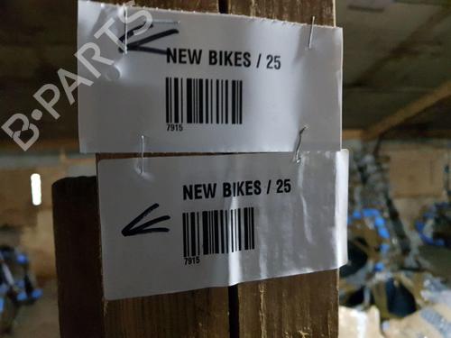 Front bumper VW PASSAT B7 Variant (365) 2.0 TDI | BP30690133C7