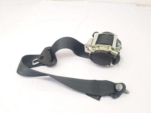 Used Rear right seatbelt Rear right seatbelt 39104464 39104464