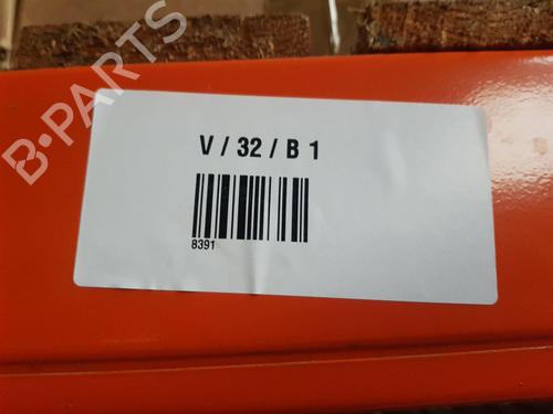 Middle console MITSUBISHI OUTLANDER III (GG_W, GF_W, ZJ, ZL, ZK) 2.0 Hybrid 4WD (GG2W) | BP23652792I22 