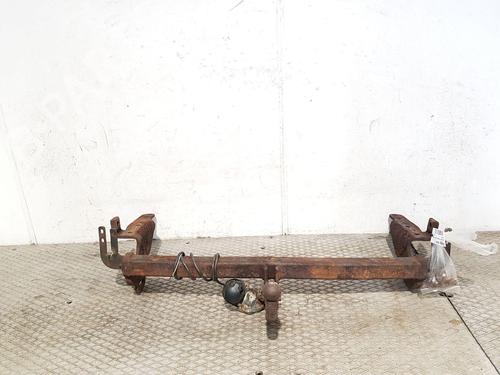Trækkugle/Mekanisme Trækkugle/Mekanisme TOYOTA RAV 4 III (_A3_) 2.2 D 4WD (ALA30_, ALA30R) (136 hp) 36645954 36645954