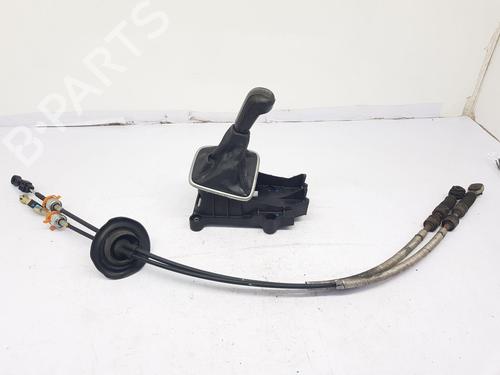 Used Gear lever CHEVROLET CAPTIVA (C100, C140) 2.0 D 4WD (150 hp) 23652571