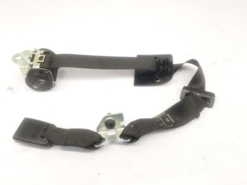 Used Rear center seatbelt FORD FIESTA V (JH_, JD_) 1.25 16V (75 hp) 24988374