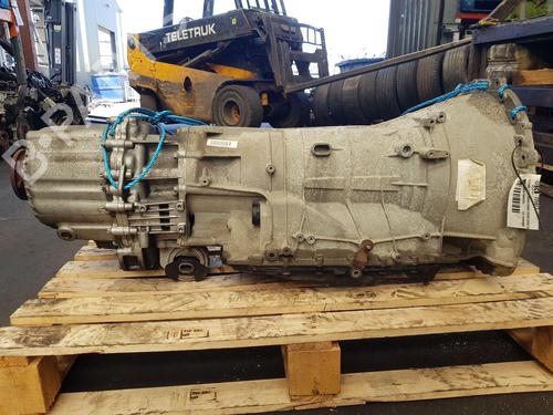 Gearbox LAND ROVER RANGE ROVER SPORT I (L320) 3.0 D 4x4 | BP28104929M3