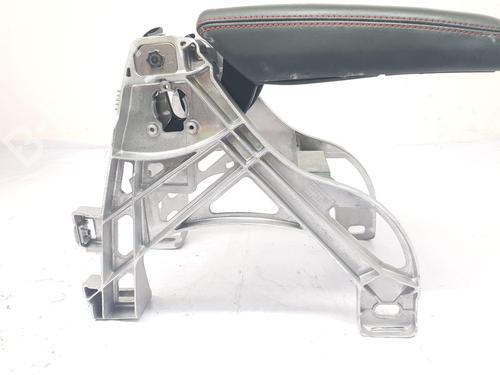 Armrest / Center console AUDI A4 B9 Avant (8W5, 8WD) RS4 TFSi quattro | BP33559338I20 - Image 2