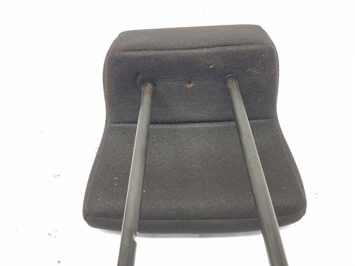Headrest PEUGEOT 208 I (CA_, CC_) 1.2 VTI 82 | BP29957185I31