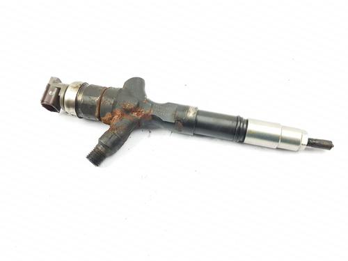 Used Injector TOYOTA HILUX VII Pickup (_N1_, _N2_, _N3_) 2.5 D-4D 4WD (KUN25_, KUN25R) (120 hp) 28284135