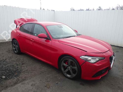 Gebruikte ALFA ROMEO GIULIA (952_) 2.2 D (952AFA25, 952AFM25, 952ALA25) (180 hp) 3568226 Onderdelen