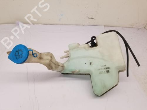 Used Windscreen washer tank Windscreen washer tank HONDA JAZZ IV (GK_) 1.3 (102 hp) 40221529 40221529