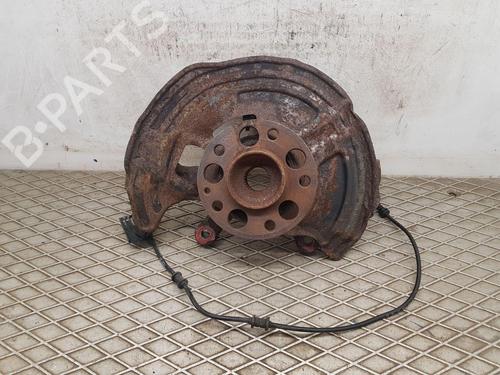 Used Right front steering knuckle MERCEDES-BENZ A-CLASS (W176) A 180 CDI / d (176.012) (109 hp) 29900320