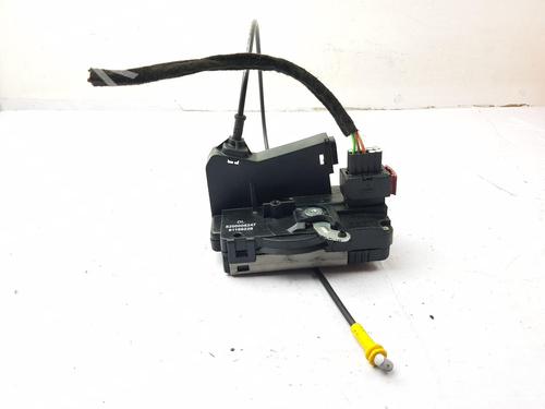 Front left lock RENAULT TRAFIC II Van (FL) 2.0 dCi 115 (FL01, FL0U, FL00, FL0H, FL0M) | BP33056658C98 - Image 2