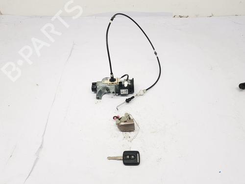 Clé de contact NISSAN NOTE (E11, NE11) 1.6 (110 hp) 31690861