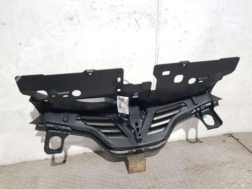 Grille RENAULT CAPTUR I (J5_, H5_) 1.5 dCi 90 (J5N4, J5M5, J5MW, J5M6, J5AL, J5AJ) | BP29738069C40