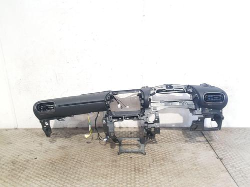 Used Dashboard Dashboard 37461560 37461560