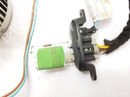 Heater blower motor VAUXHALL MOVANO Mk II (B) VAN (X62) 2.3 CDTI FWD (FV) | BP29575747M62 