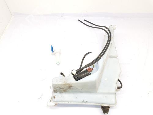 Used Windscreen washer tank LAND ROVER RANGE ROVER IV (L405) 3.0 TDV6 4x4 (258 hp) 32127310