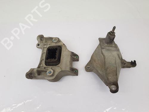 Used Gearbox mount Gearbox mount NISSAN MICRA IV (K13K, K13KK) 1.2 (80 hp) 35966990 35966990